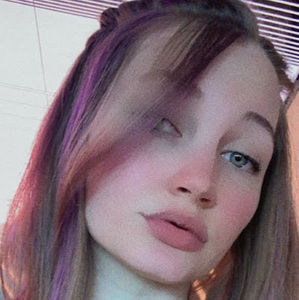 Meet your Posher, Iris